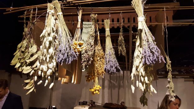 Vittoria-Vitaloni-Flowers