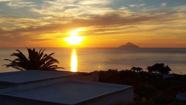 Sunsets - Vittoria Vitaloni